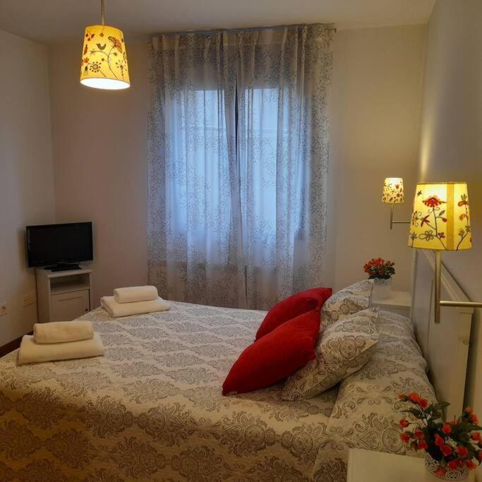 Precioso Apartamento A Pie De Montanas Y Playas Карренья-де-Кабралес Екстер'єр фото